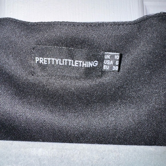 PrettyLittleThing Black Lace Romper - Picture 3 of 3